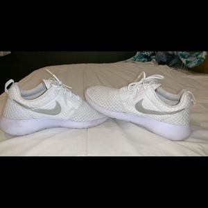 Nike Roshes